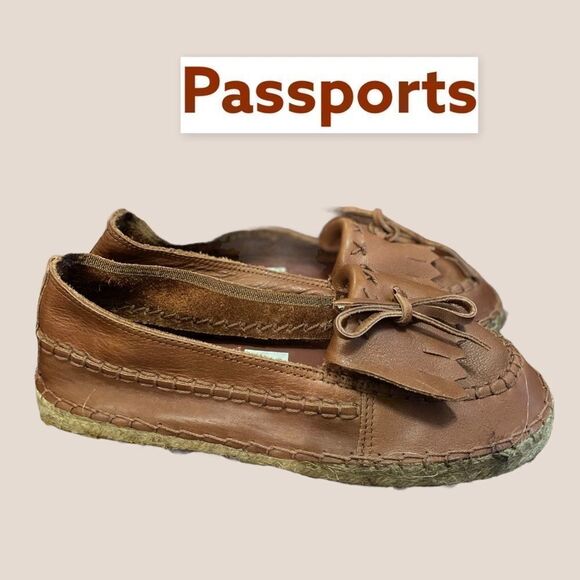 Passports "Gil" Kilted Espadrille Loafers 6 - Picture 2 of 6